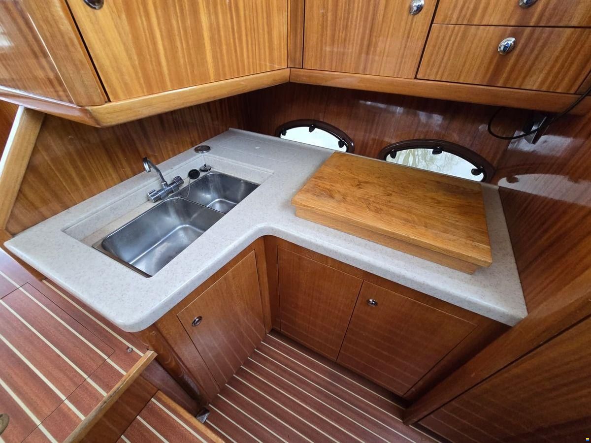 ACM Dynasty 43 Fly