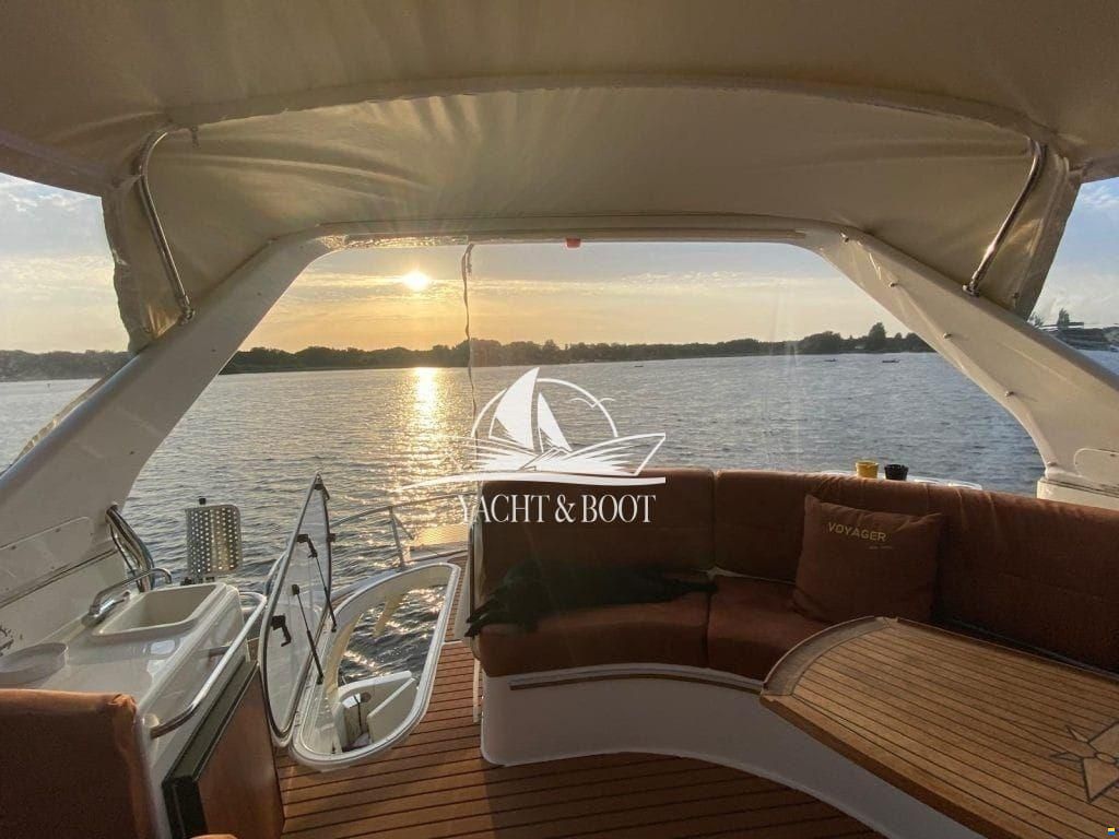 Carver 450 Voyager Pilothouse