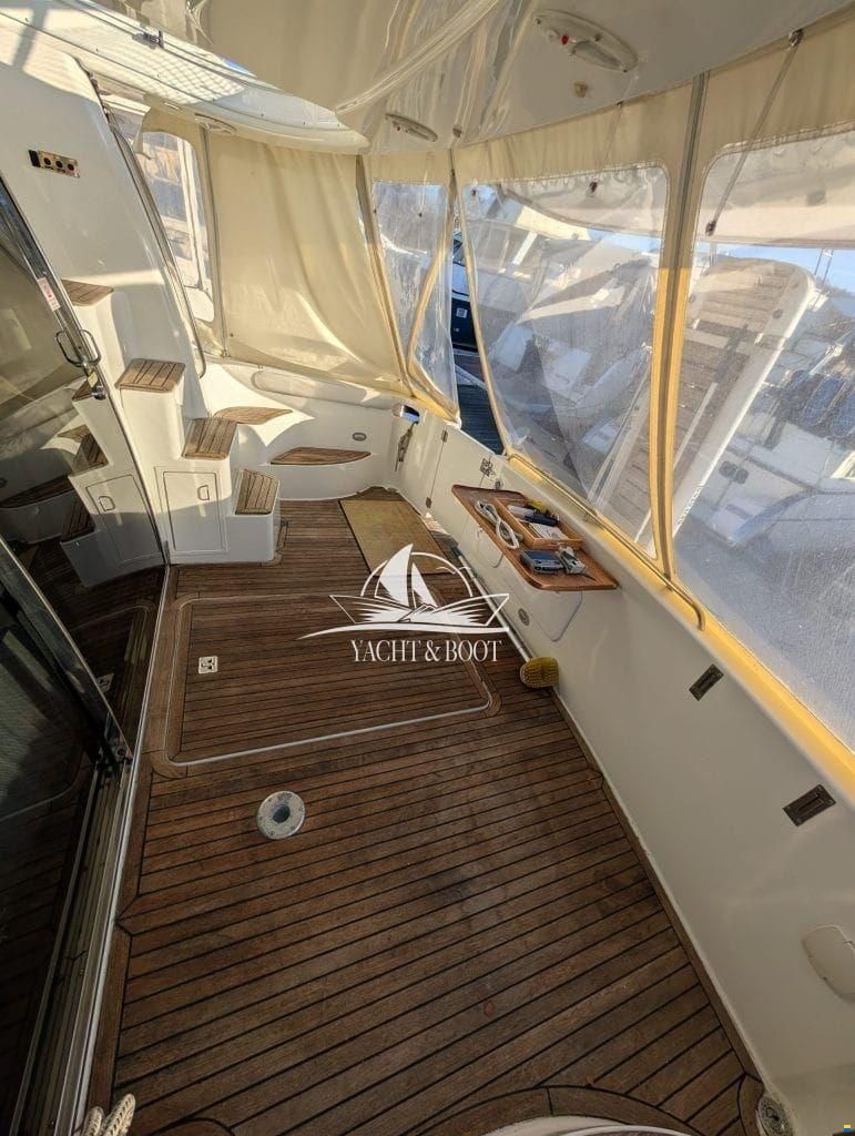 Carver 450 Voyager Pilothouse