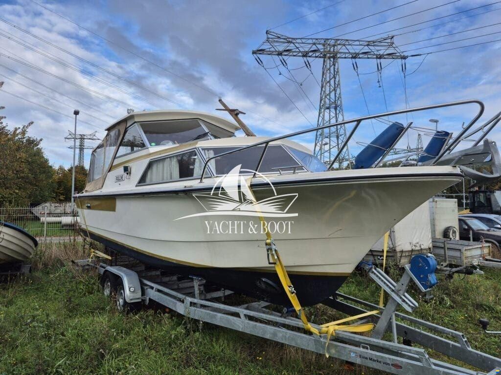 Marco Yachts 810