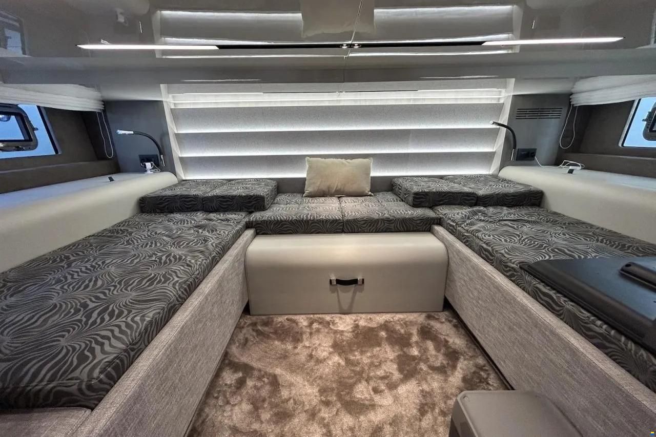Cranchi A46 Luxury Tender