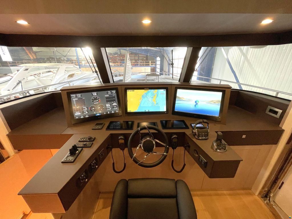 Storm X55