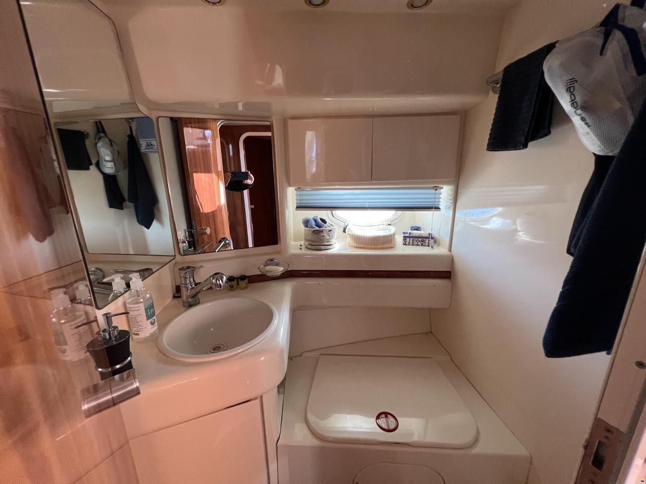 Azimut 40