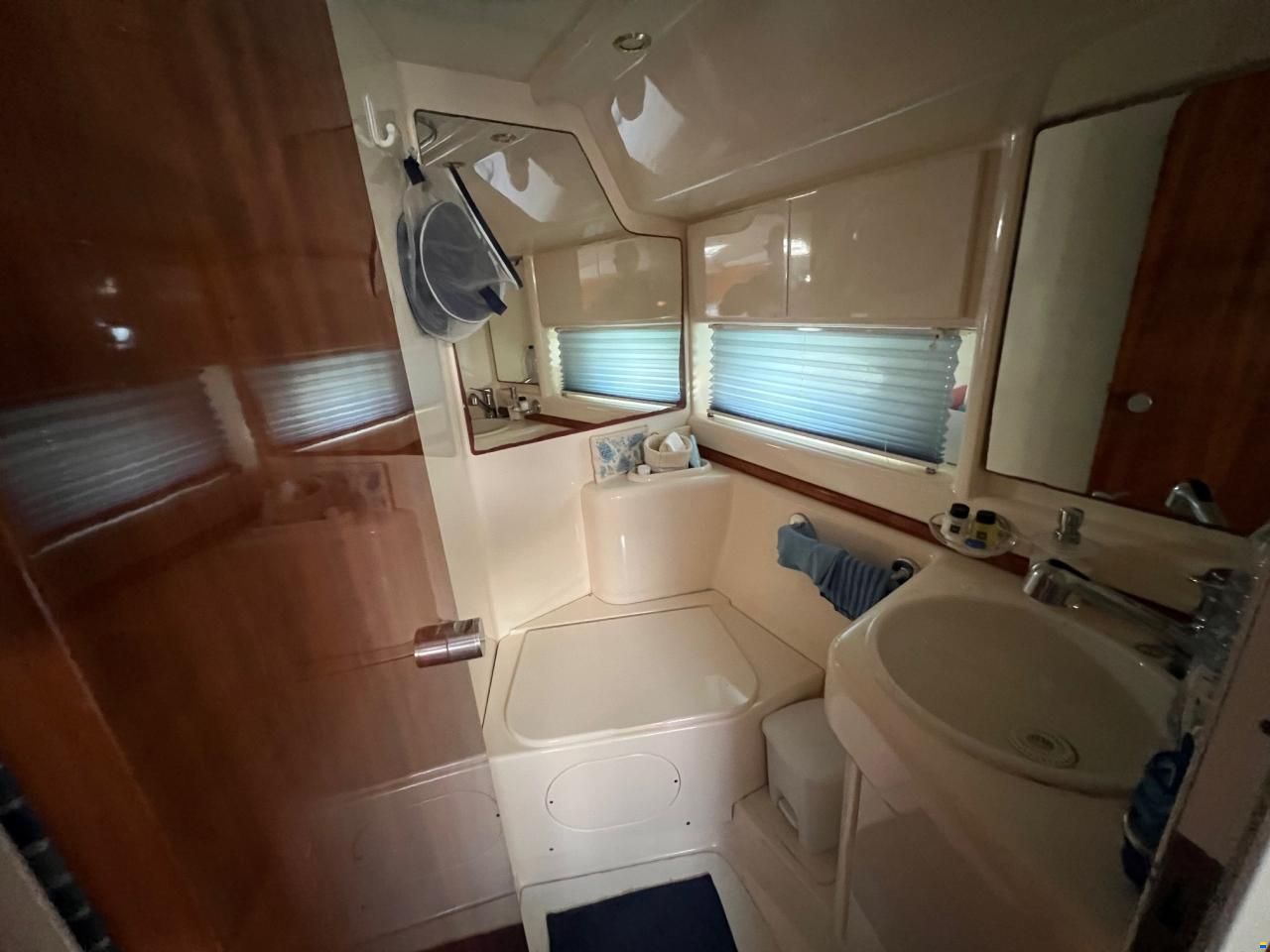 Azimut 40