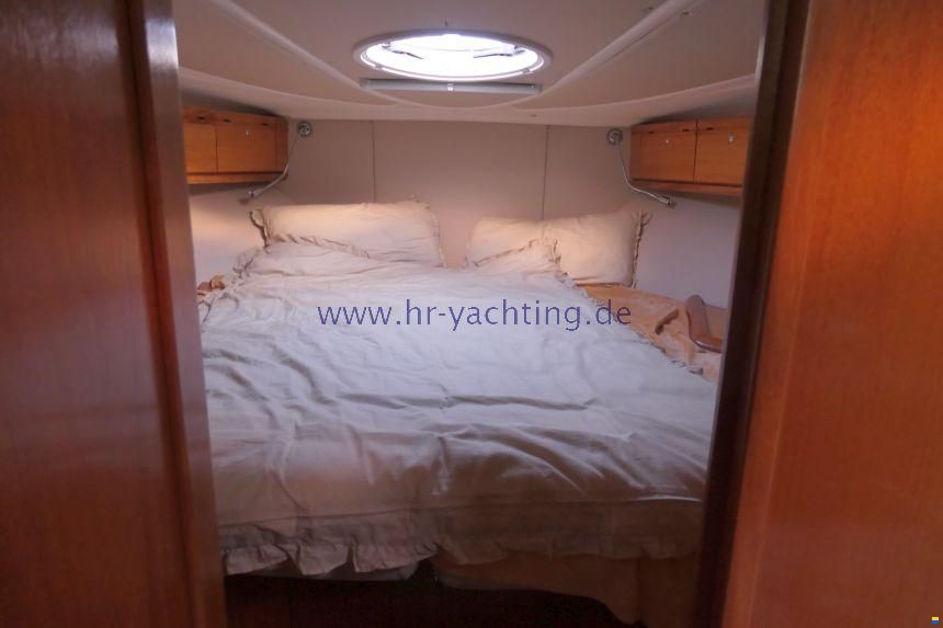 Bavaria 37 sport