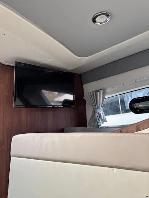 Quicksilver 875 Sundeck