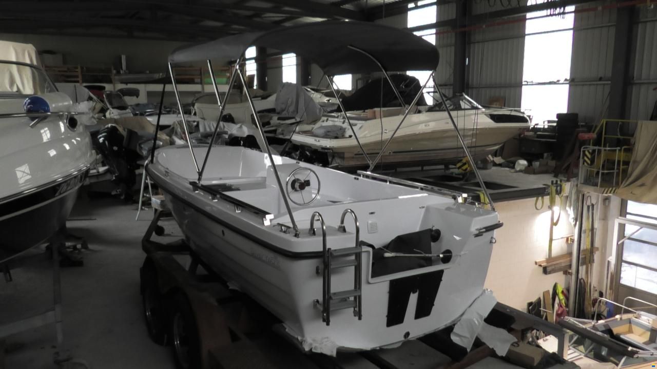 SilverYacht 525