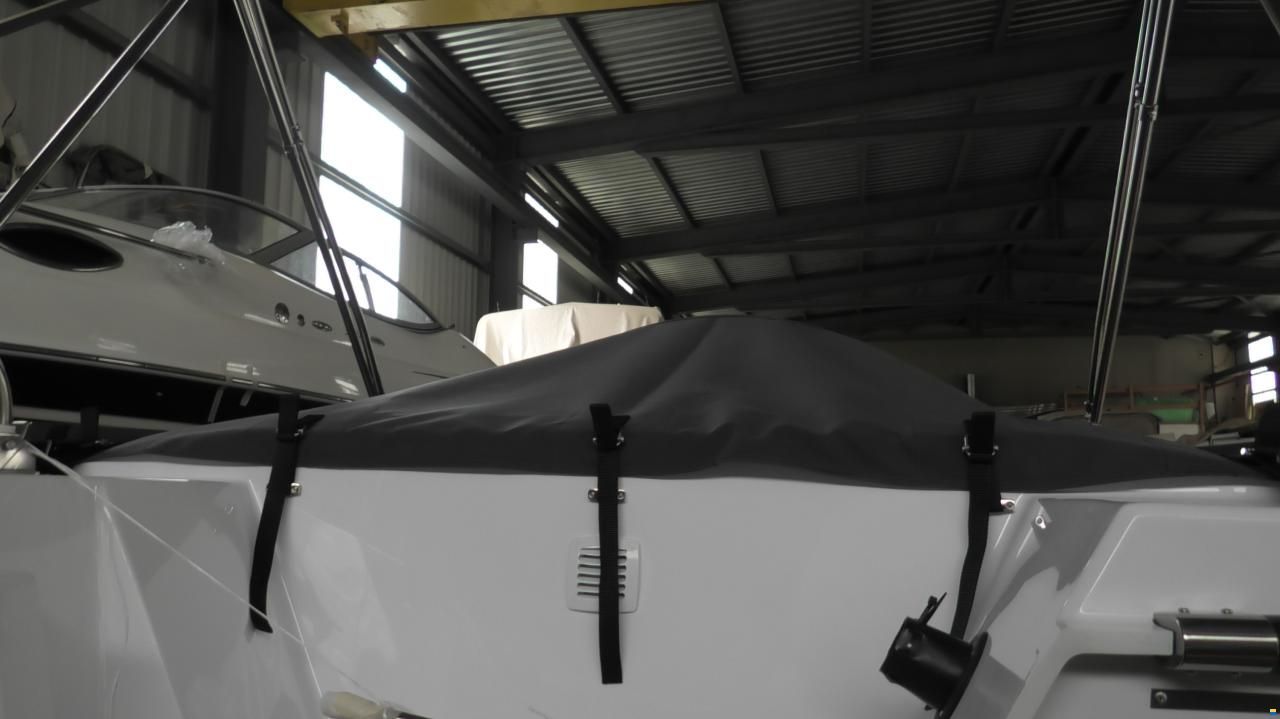 SilverYacht 525