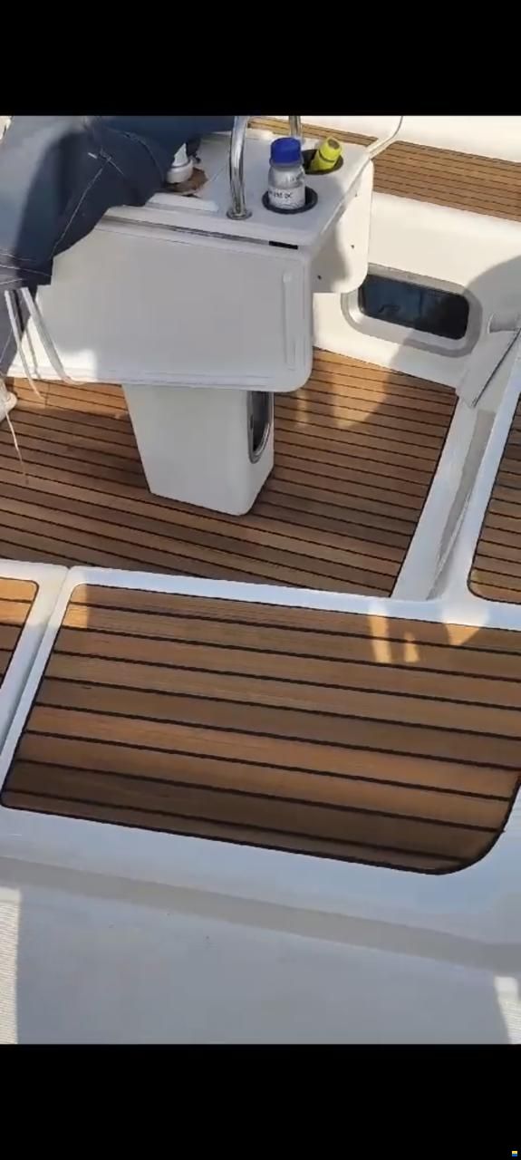 Jeanneau DS43