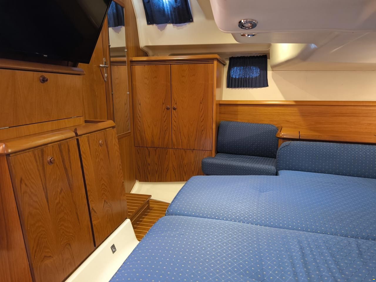 Jeanneau DS43