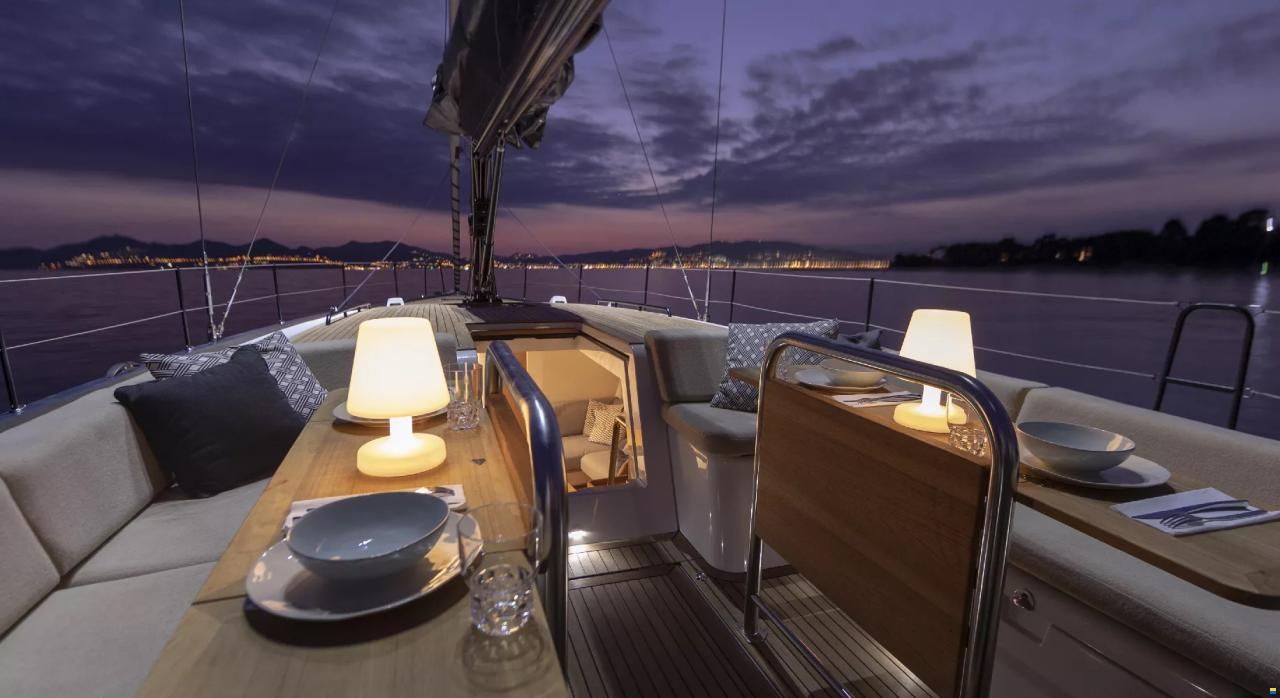 Beneteau First 53