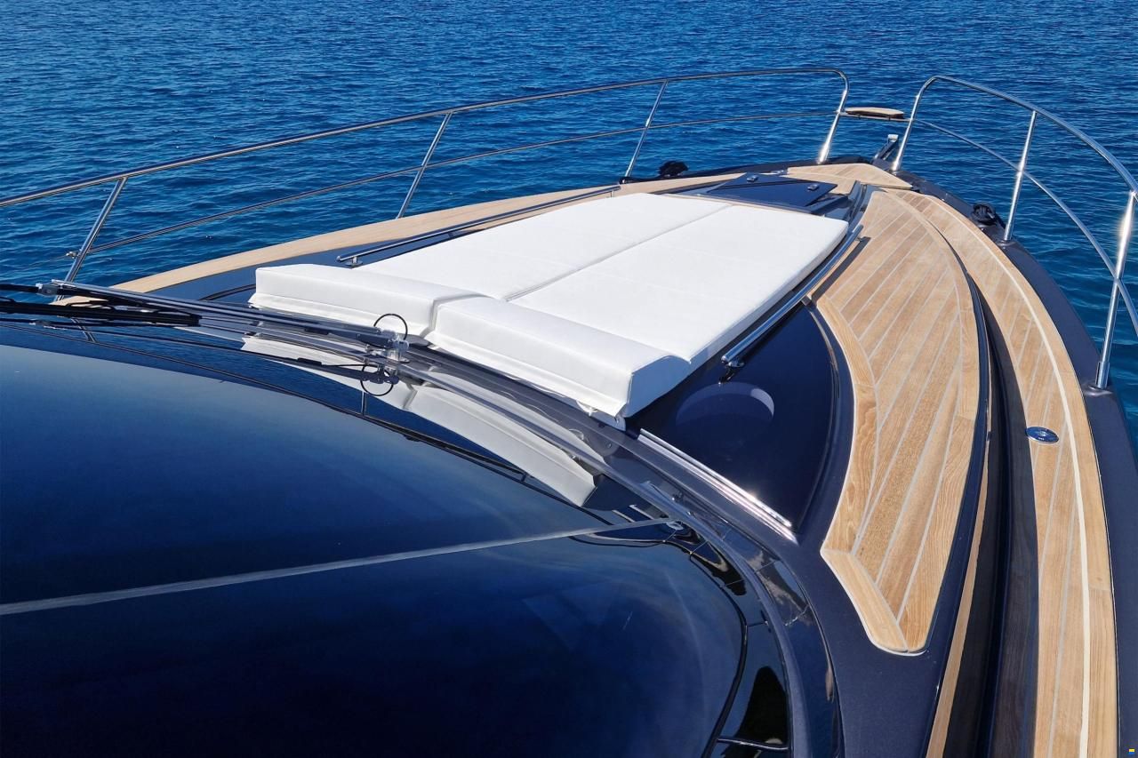 Focus Motor Yacht Power 44