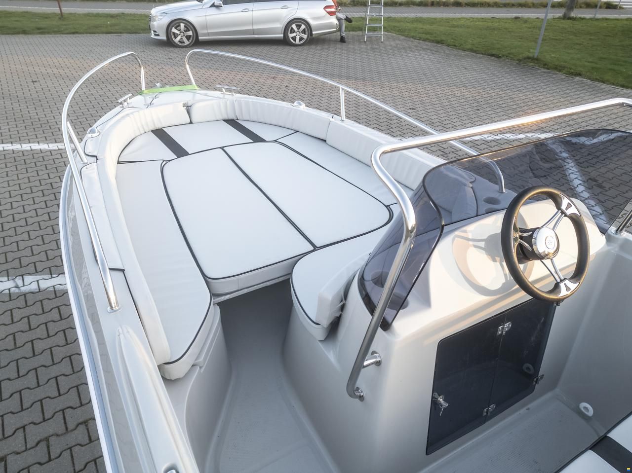 Quercus 520 Open