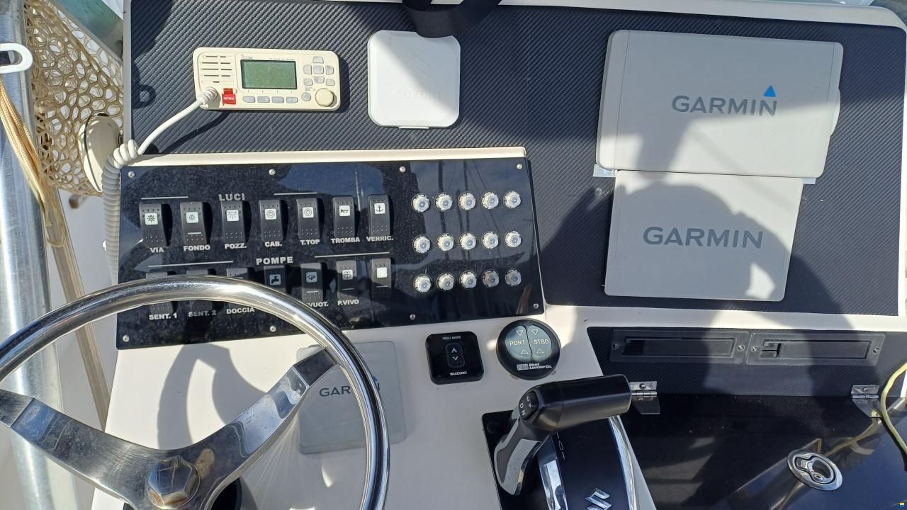 Robalo 2620 CC