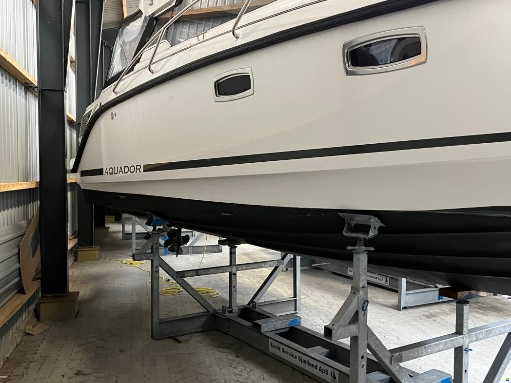 Aquador 28 HT