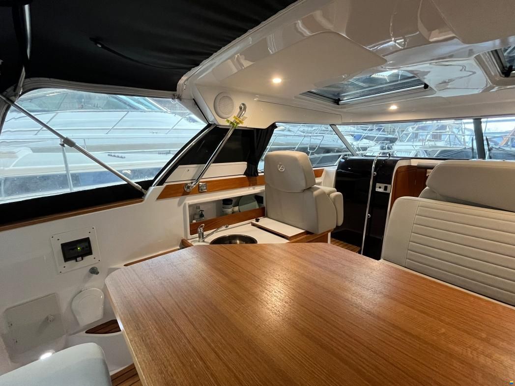 Aquador 28 HT