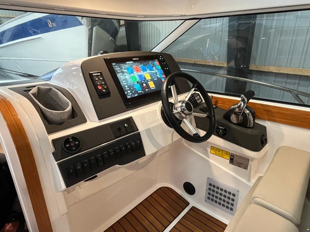 Aquador 28 HT