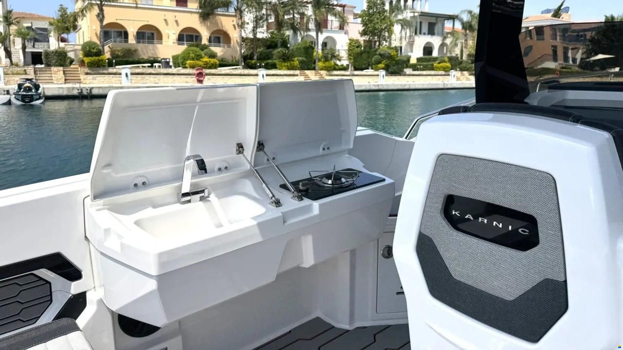 Karnic R8-S-HT