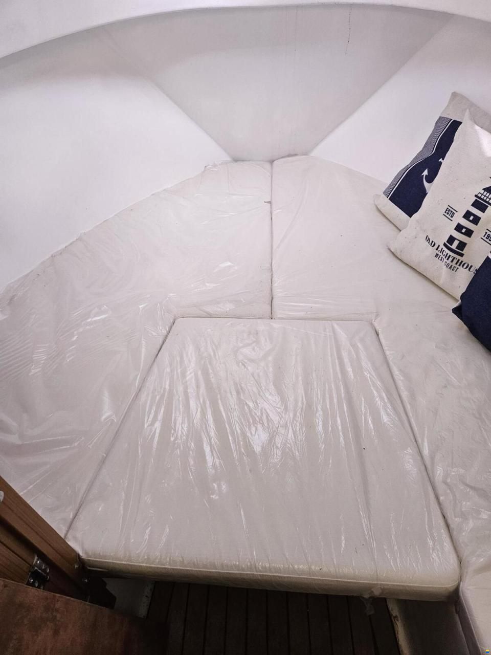 Rasker Sloop 700