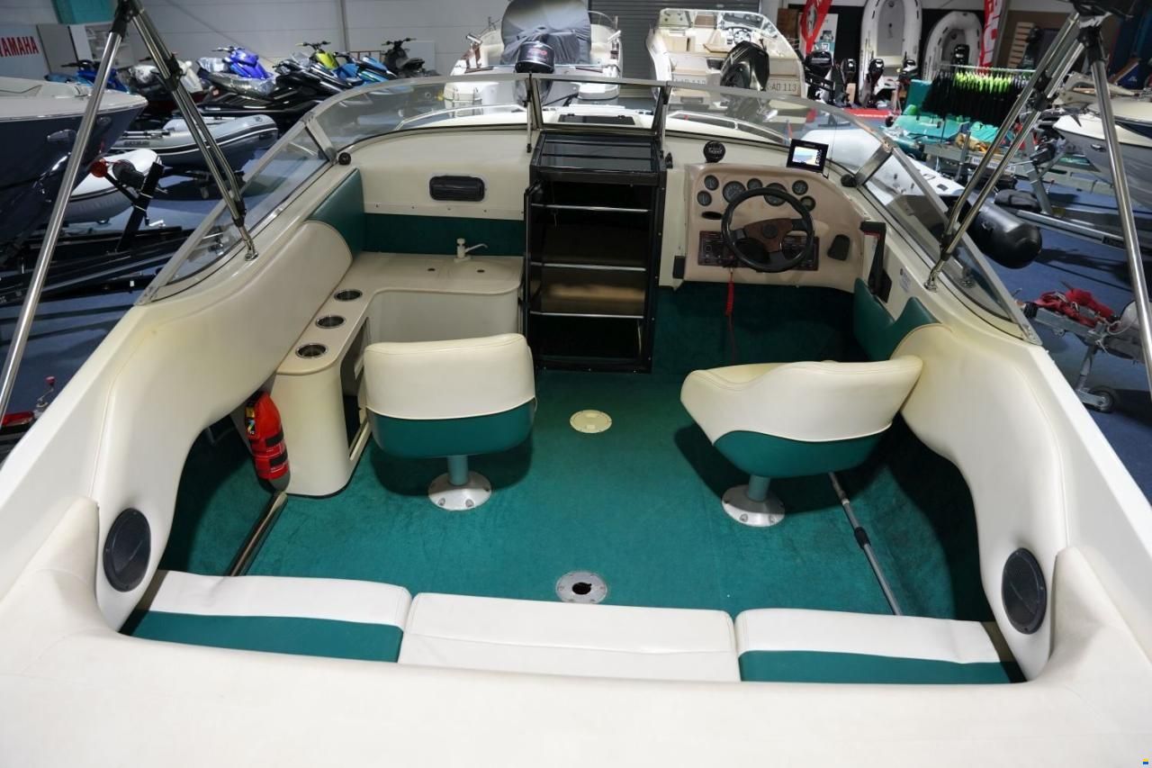 Sunbird 220 SL CORSAIR CUDDY