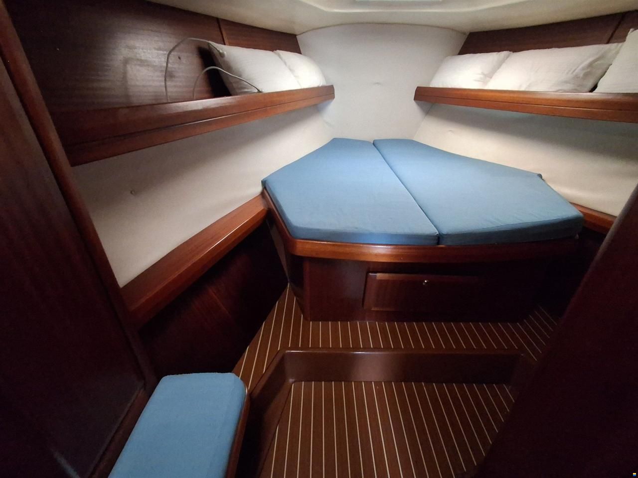 Bavaria 42