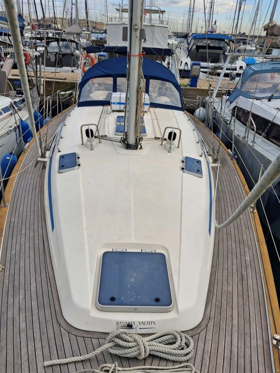 Bavaria 42
