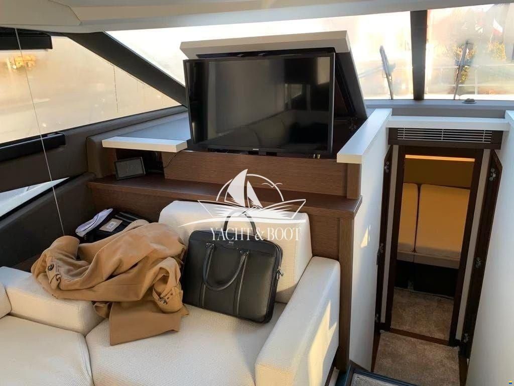 Prestige 520 S