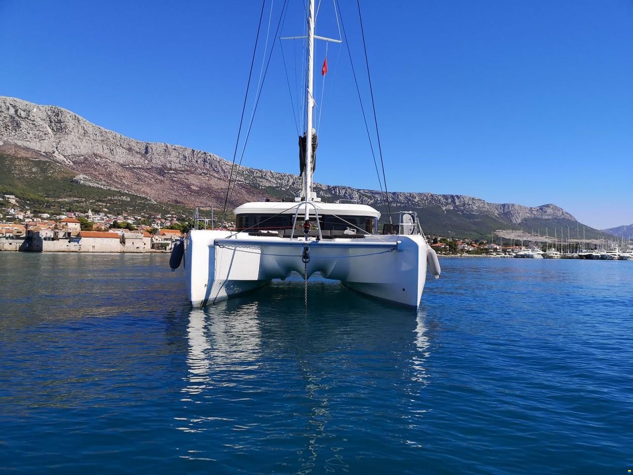 Lagoon 50