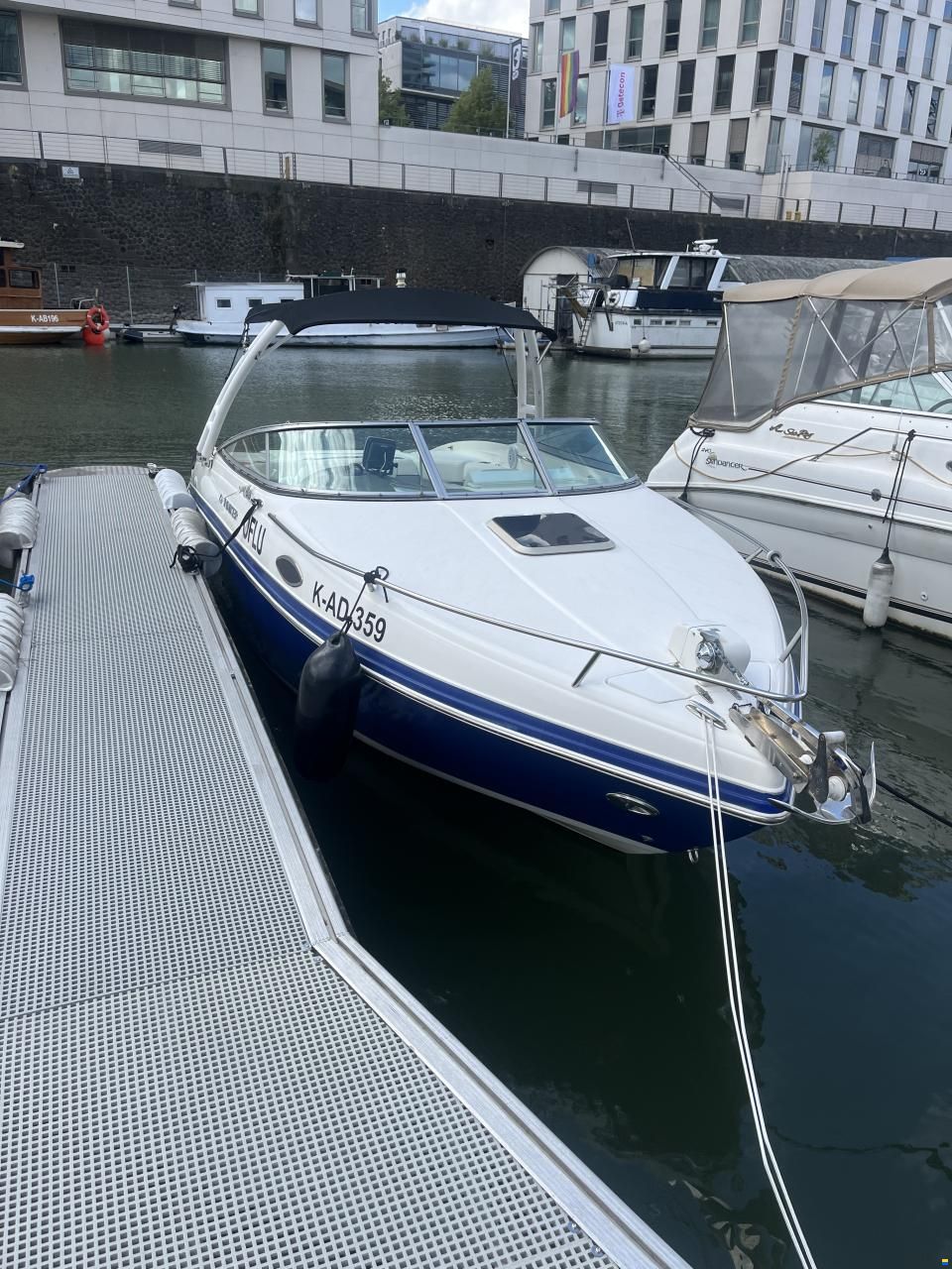 Rinker Captiva 246cc