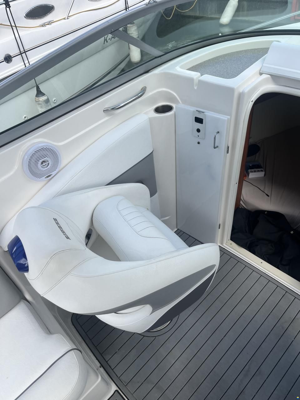 Rinker Captiva 246cc