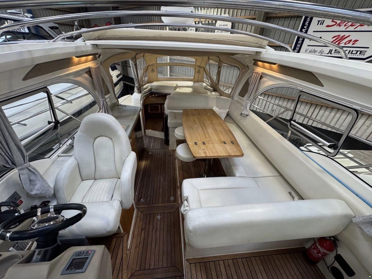 Marex 370 Aft Cabin Cruiser 2011