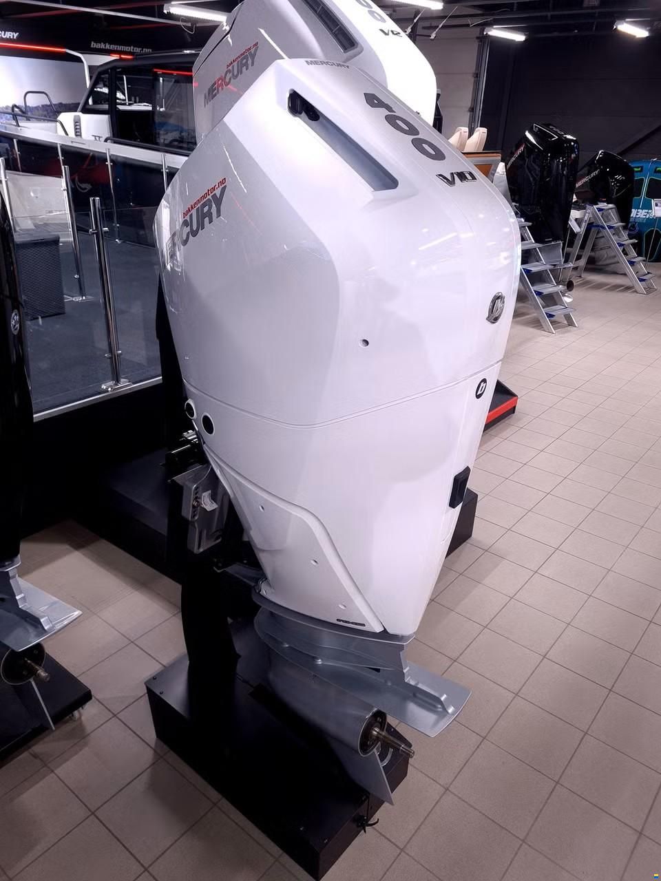 Mercury 400 5.7L XL CF V10 Verado
