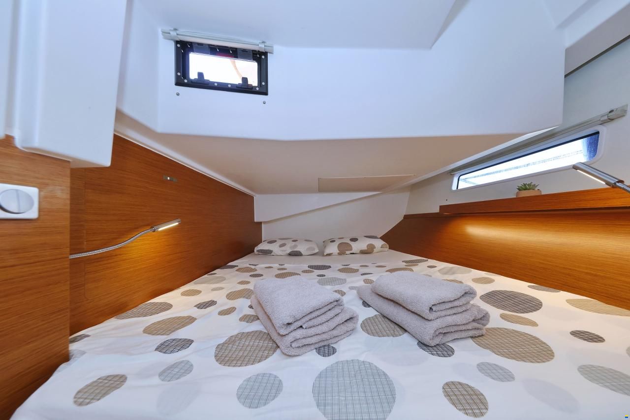 Hanse 410