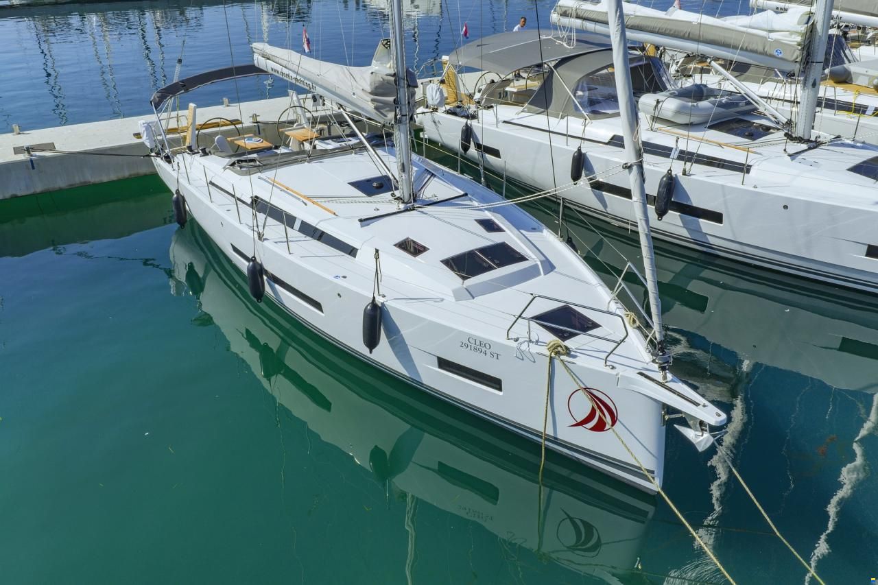Hanse 410