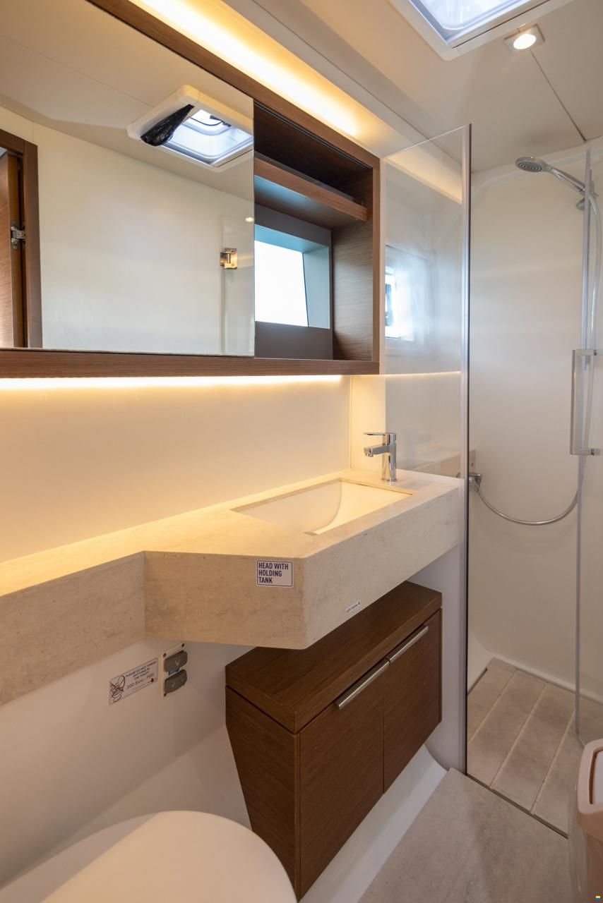 Lagoon 50