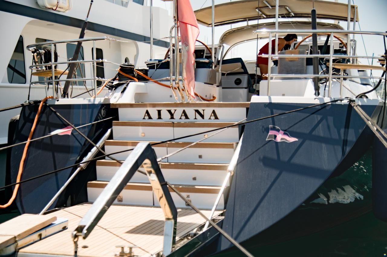 Alia Yachts AIYANA