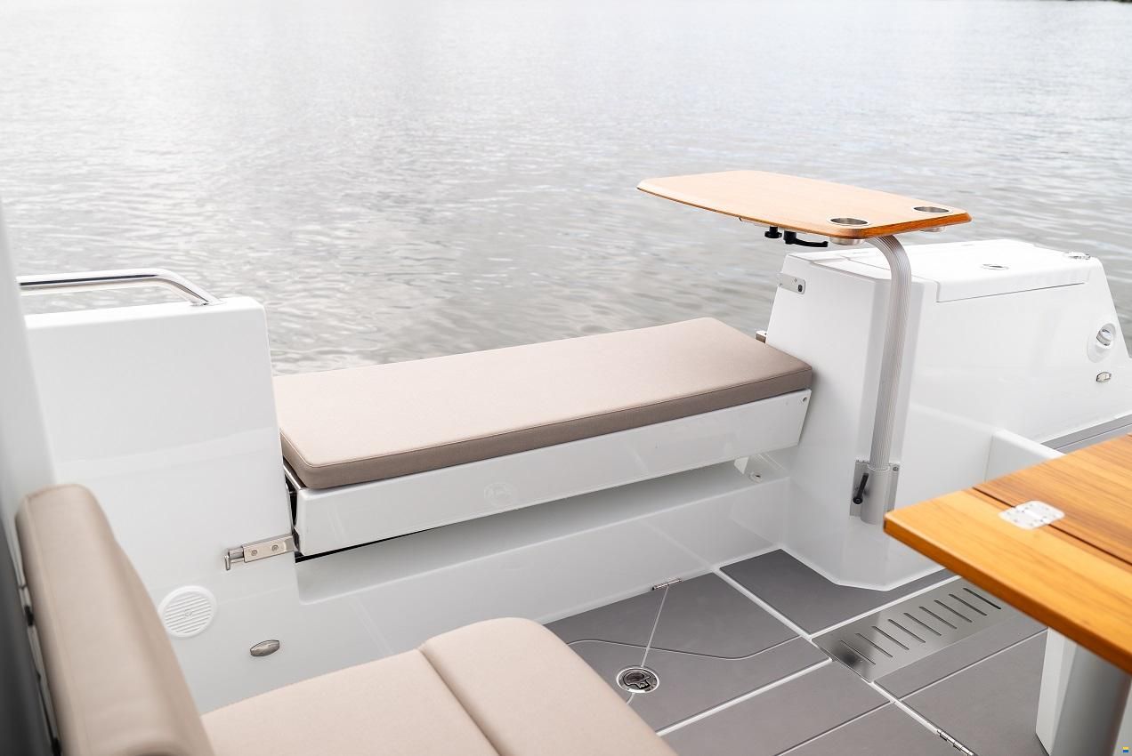 Quarken 35 Cabin Tourer