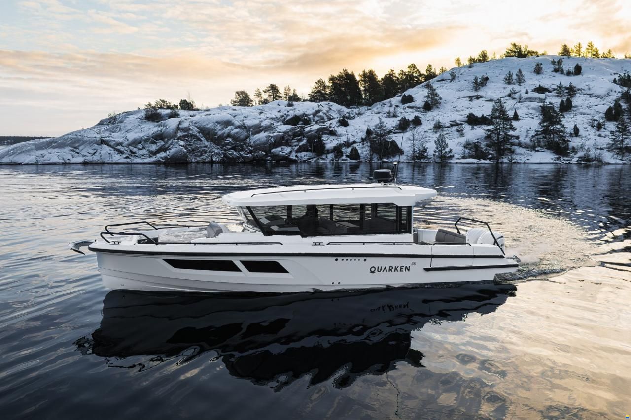 Quarken 35 Cabin Tourer