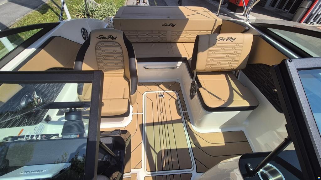 Sea Ray SPX 190 Europe