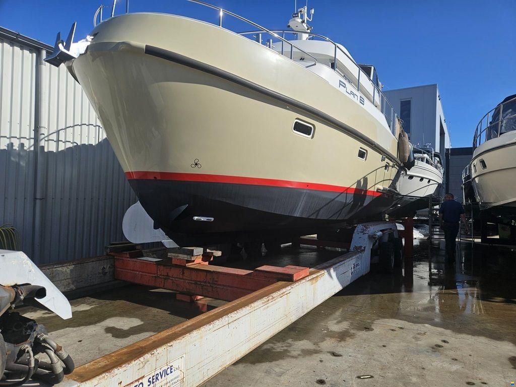 Ebyca Trawler 1300