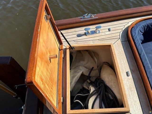Victoria Sloep 720