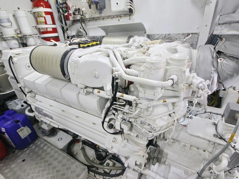 Princess Yachts International 72