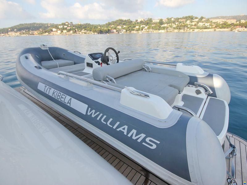 Princess Yachts International 72