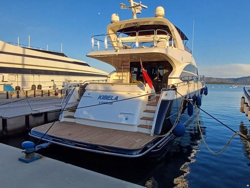Princess Yachts International 72