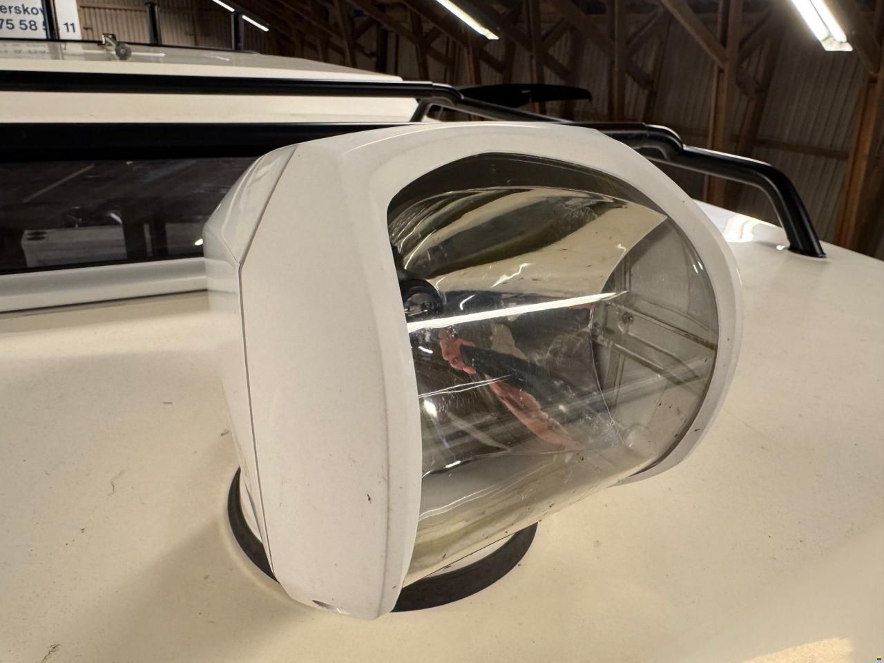 Quicksilver Captur 705 Pilothouse med 225 hk Mercury