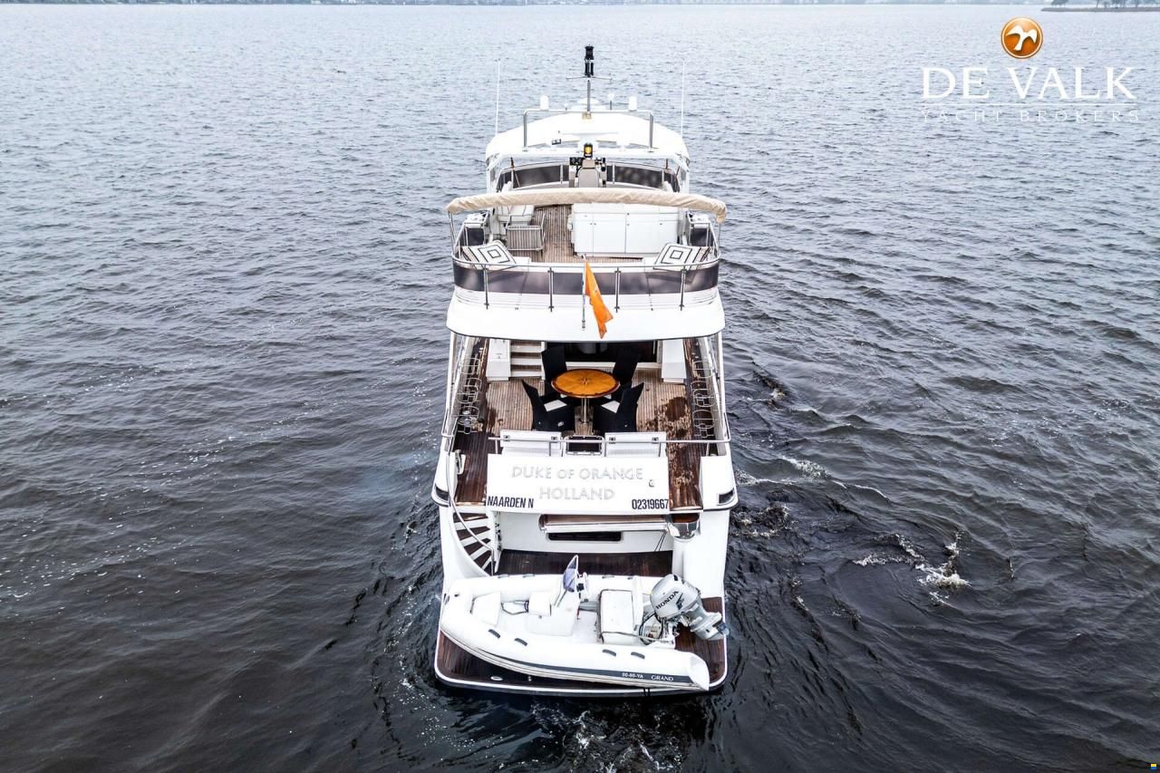 Van der Valk Explorer 25M