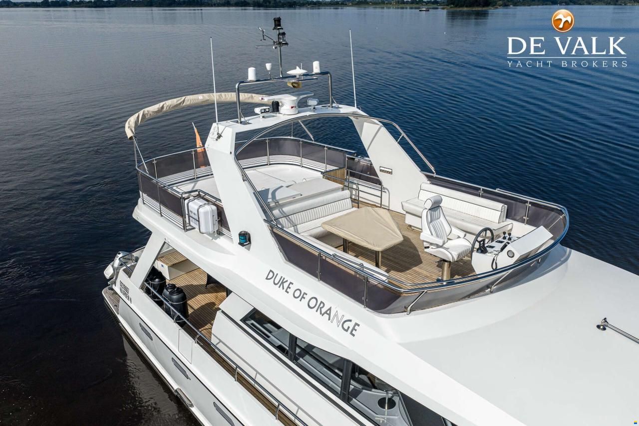Van der Valk Explorer 25M