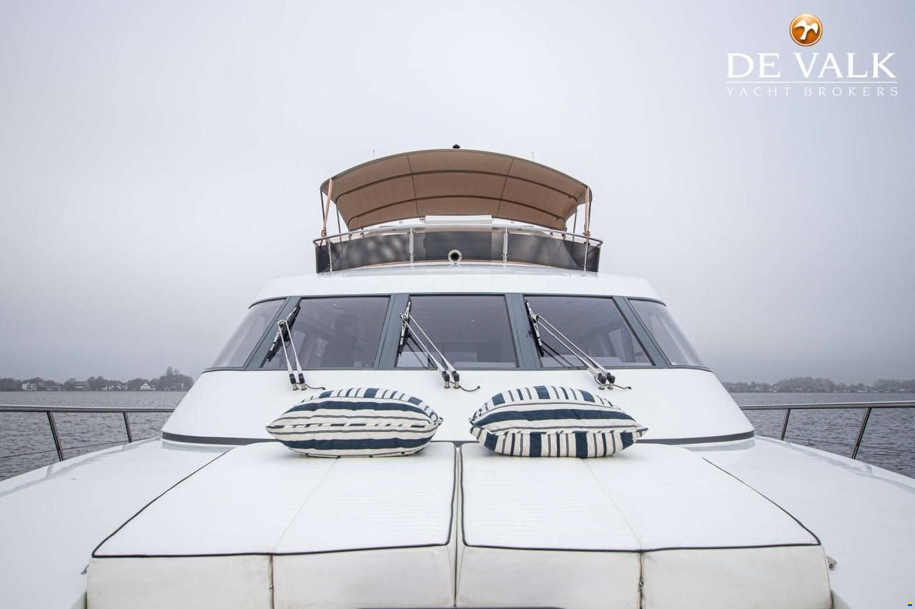 Van der Valk Explorer 25M