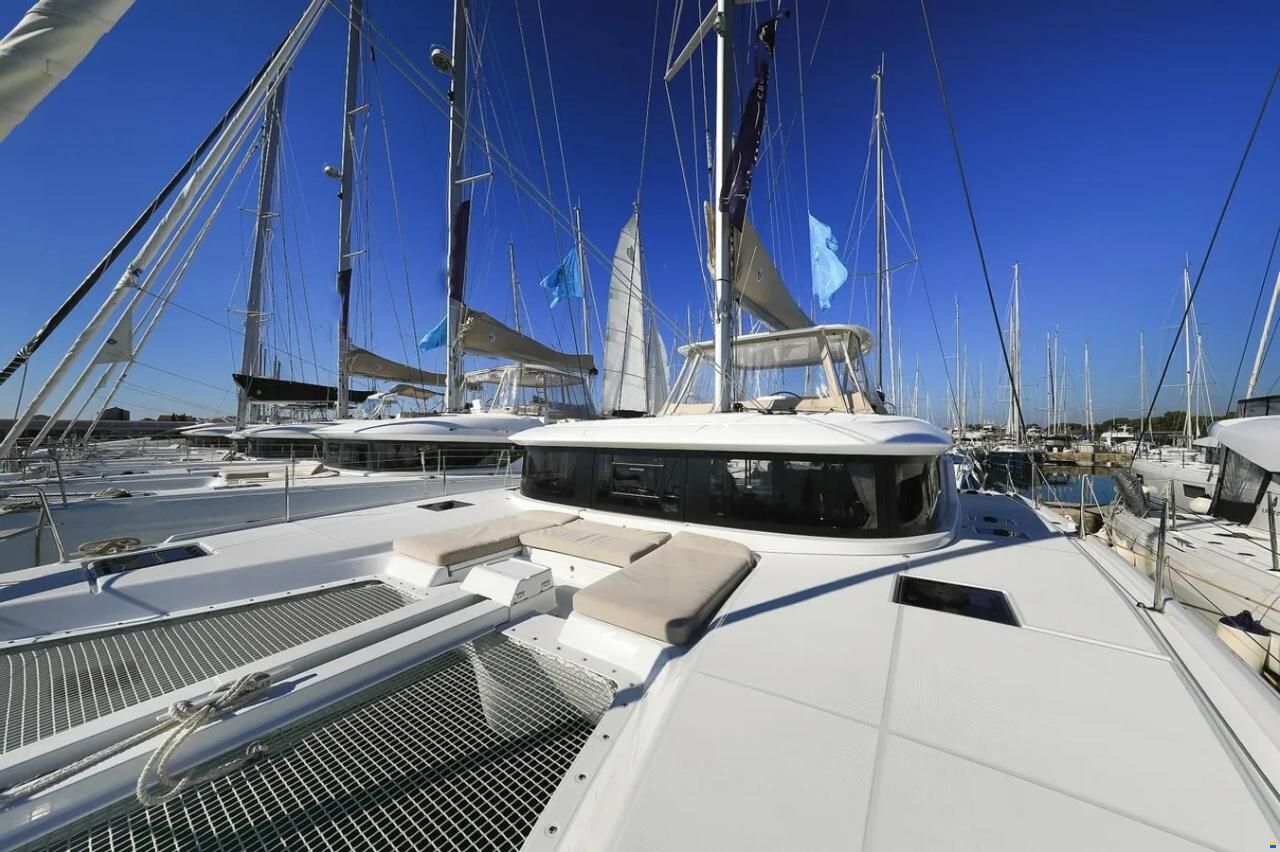 Lagoon 46