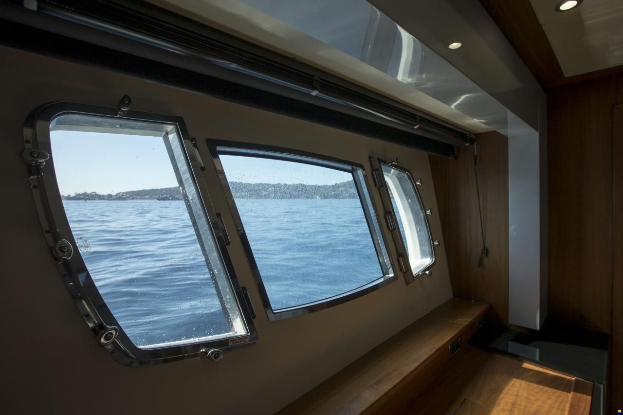 Sunseeker Predator 84